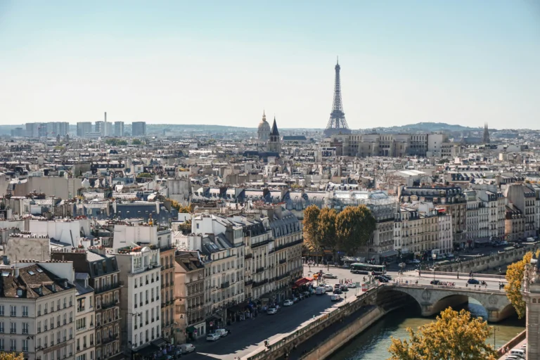 ¿Dónde hospedarse en París? Las 5 mejores zonas para alojarse en 2026