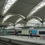 Cómo ir de Francia a Bélgica: tren, autobús, coche o avión (Guía completa 2026)